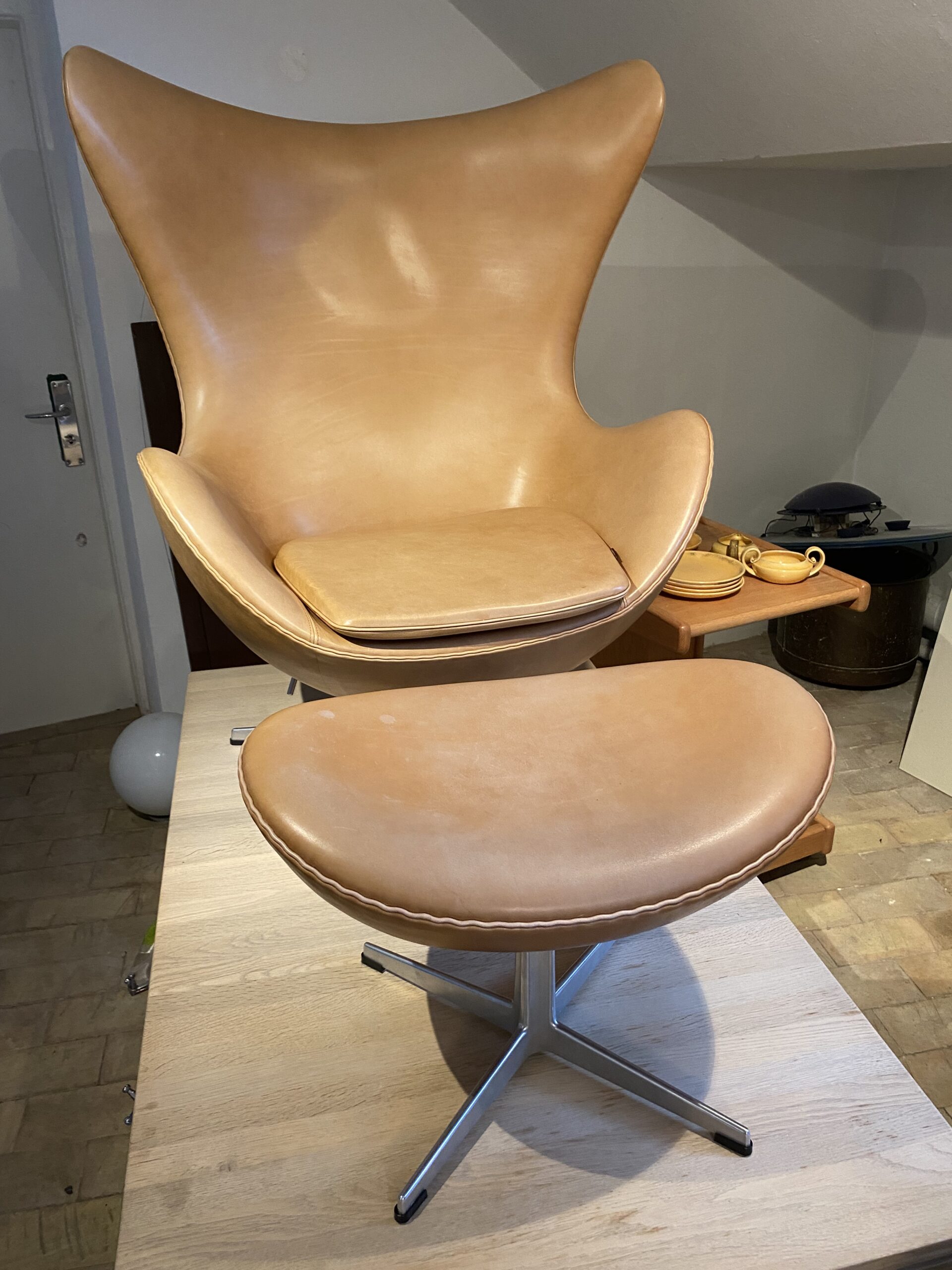 Arne Jacobsen ægget med skammel. - Image 7