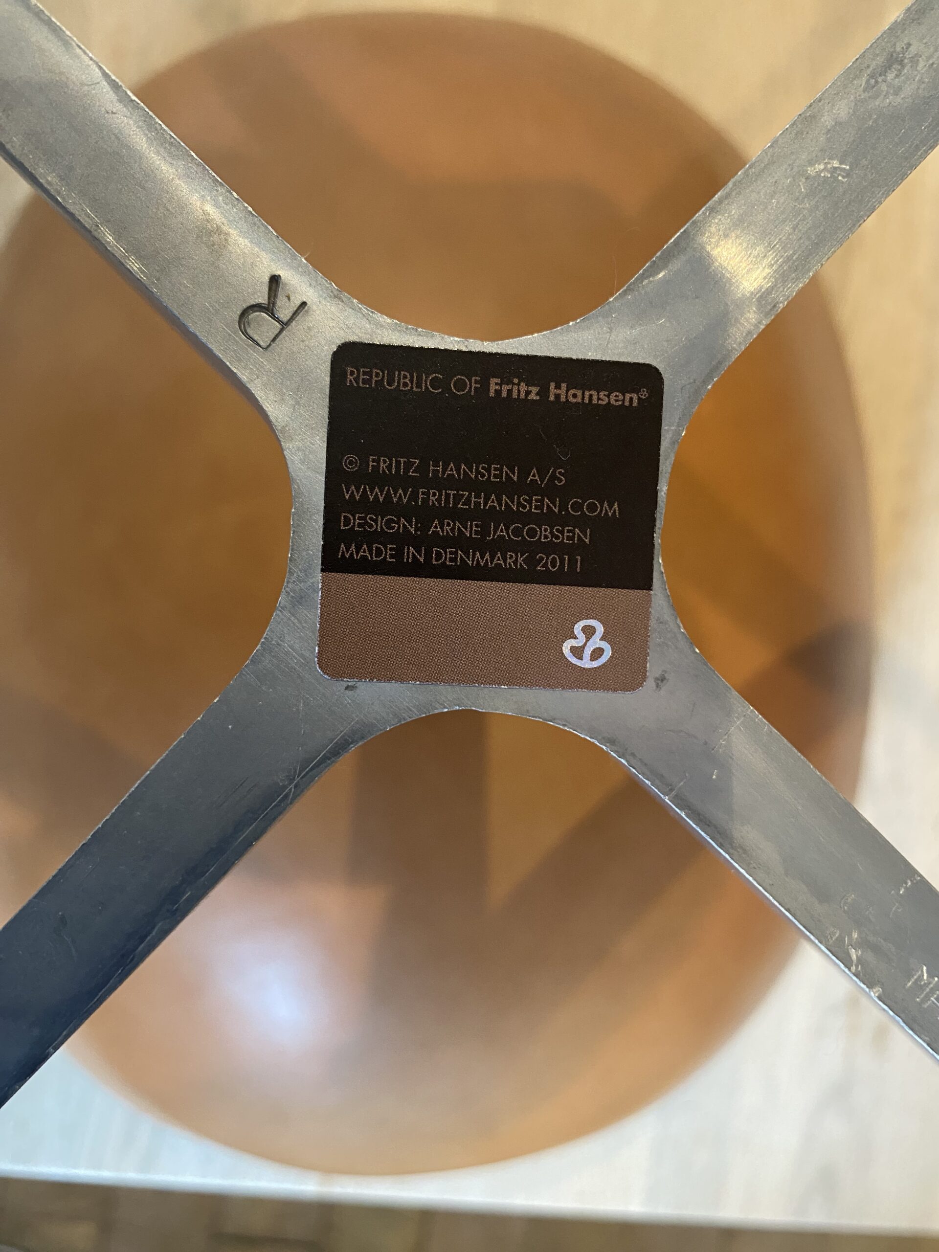 Arne Jacobsen ægget med skammel. - Image 9