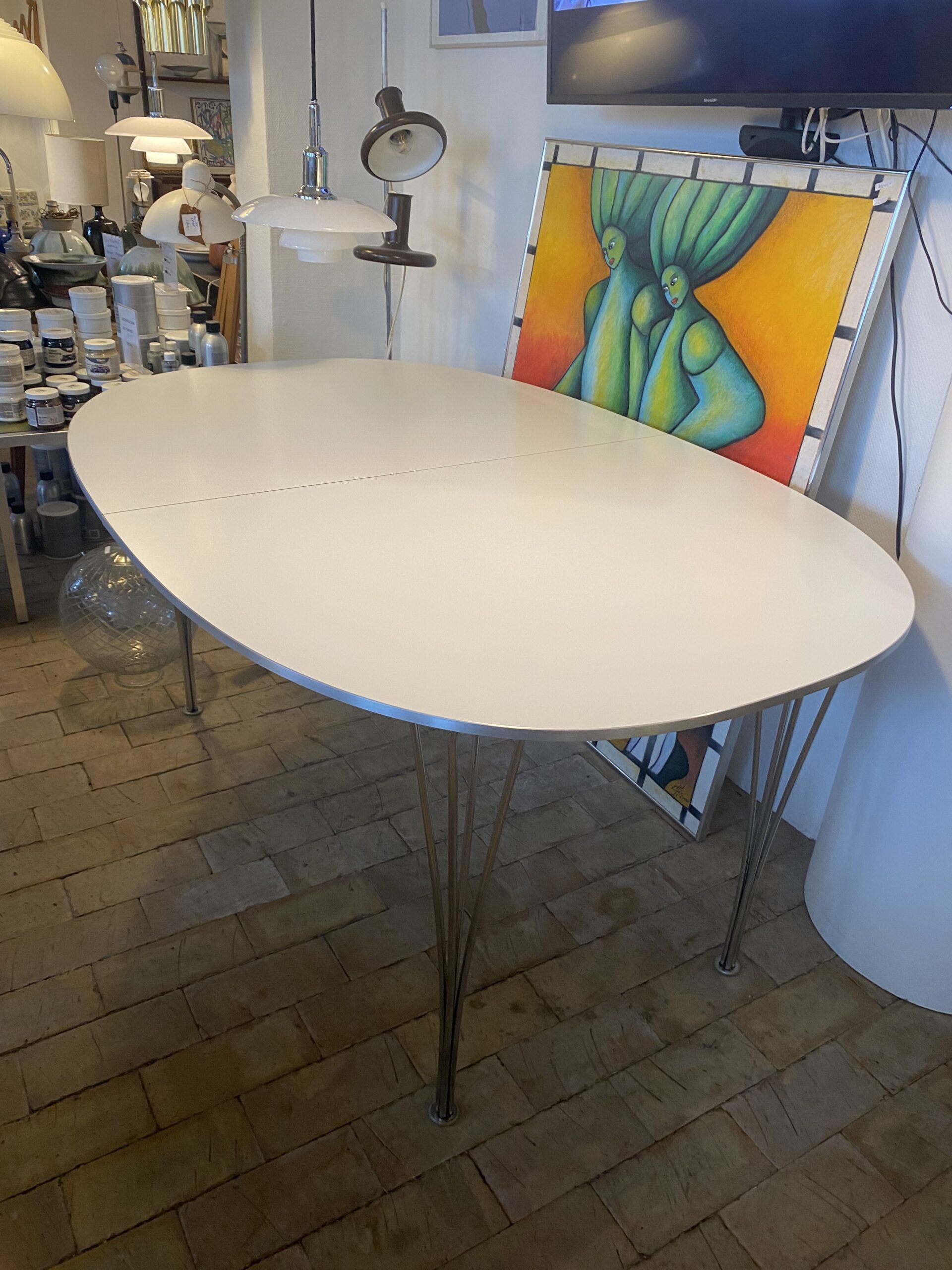 Piet Hein Spisebord 150x100 med tillægsplader.